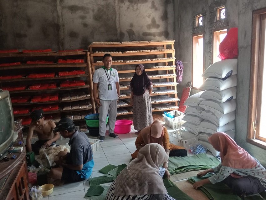 Istiqamah Menabung, Sri Mulyati Kini Mampu Produksi Tempe dengan 2.5 Kuintal Kedelai